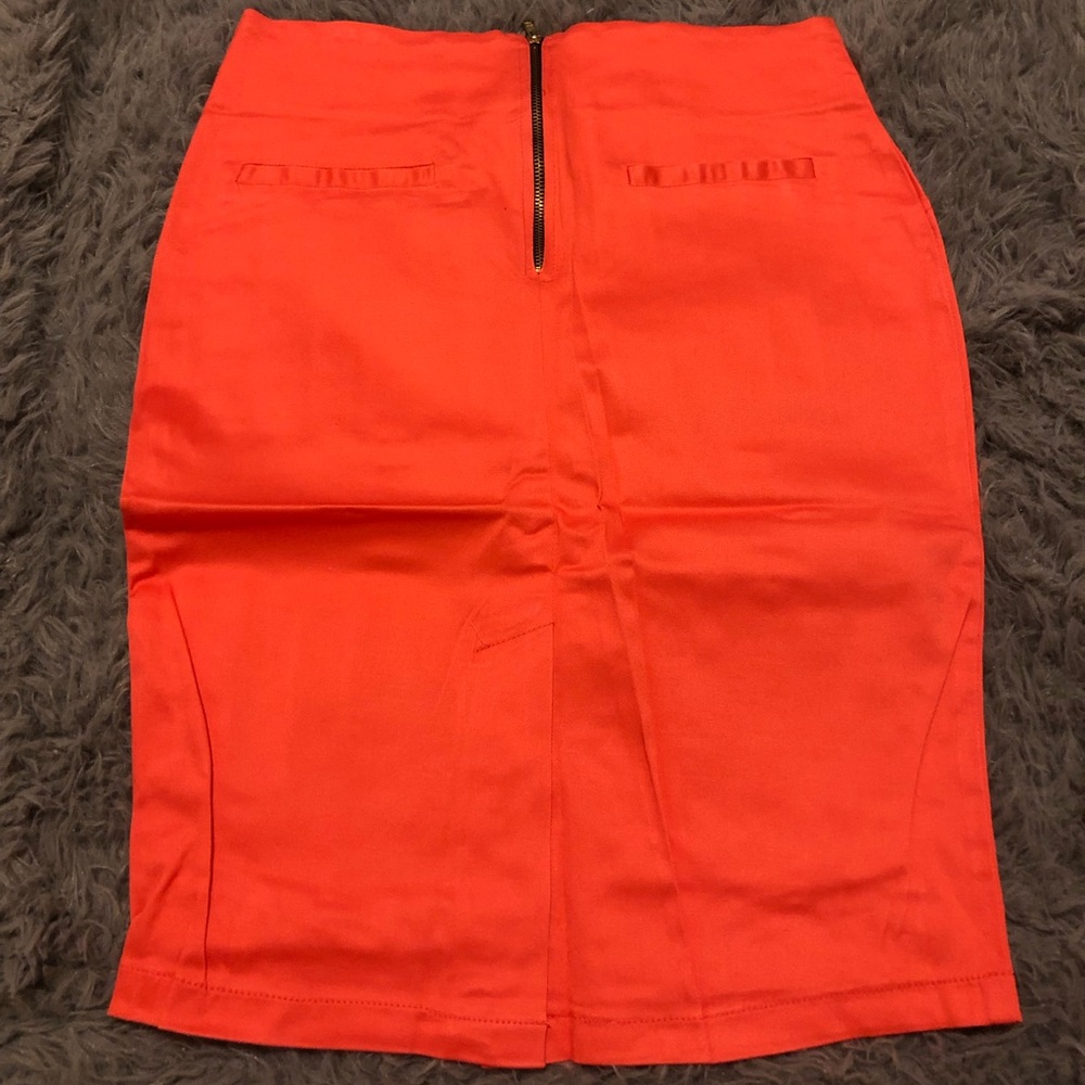 Never worn - Picture 2 of 2